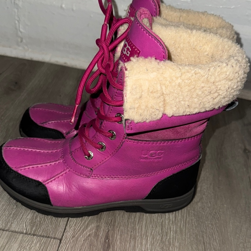 UGG Butte 2 Fuchsia Pink - Picture 8 of 9